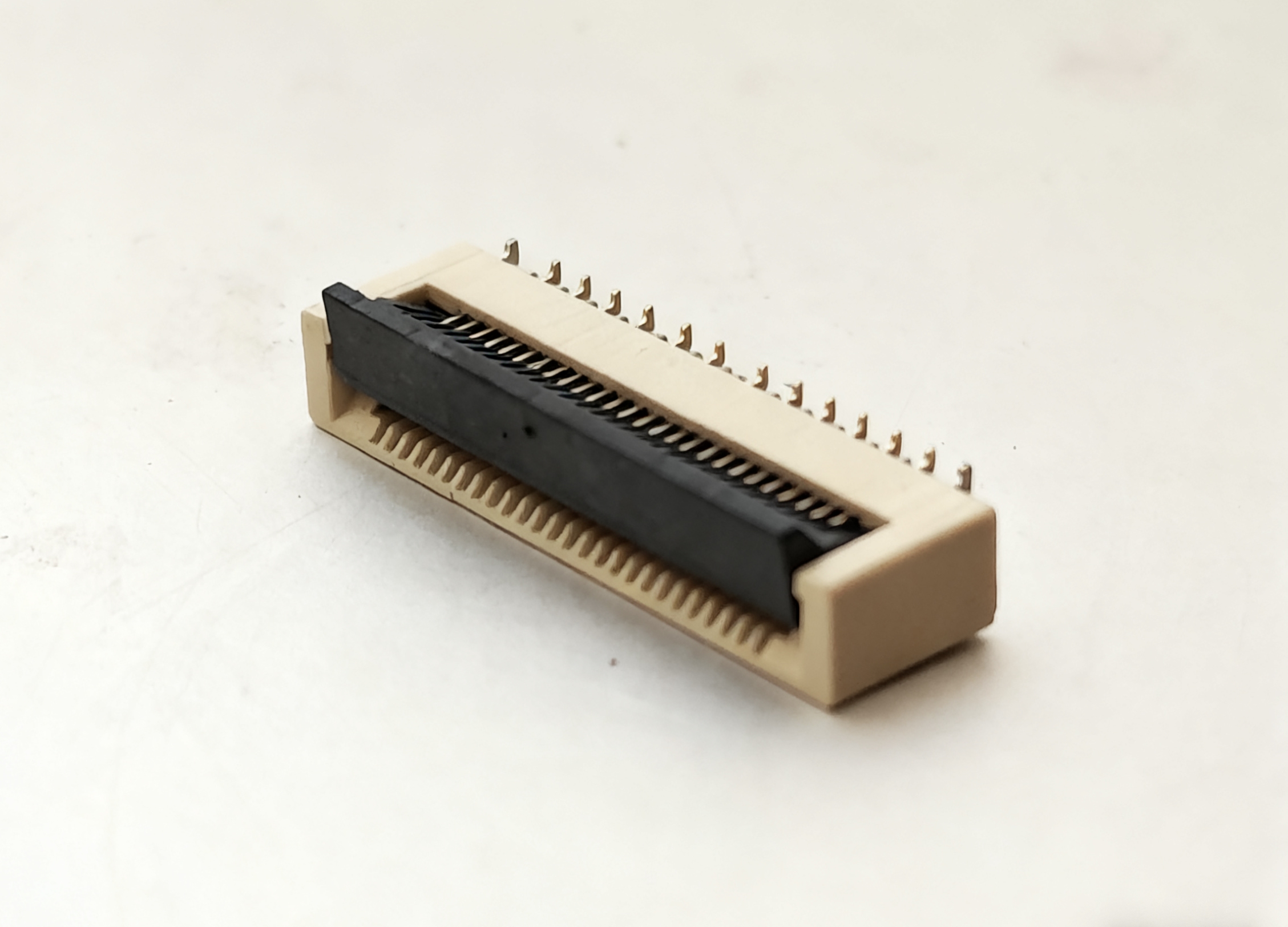 0.5掀立带扣